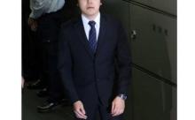 【悲報】小室さんの左手薬指に指はなかった
