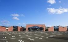 【画像】北海道のTSUTAYA、広すぎぃ！ 	