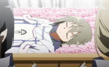 彡(_)(_)「はい...私の葬式がありましてお休みを....」