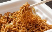 カップ焼きそば星人「地球で一番美味いカップ焼きそばを持ってこい。さもなくば地球を滅ぼす」 	