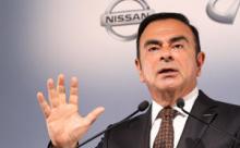 【悲報】ゴーンさん、ご飯にソースをかけてしまう