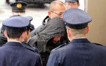 J( 'ー`)し「自宅立てこもり犯を逮捕」
