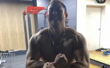 【朗報】中田翔の筋肉がヤバイと話題に