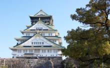 大阪城←残ってる　江戸城←残ってない