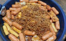 【画像】うわぁー、こんな美味そうな韓国風ソース焼きそば、見たことあるか！？