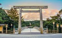 【悲報】三重県のイメージ、伊勢神宮と熊野古道しかない