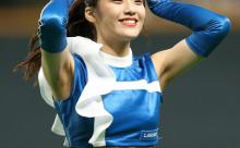 きつねダンスの歌手、緊急来日！札幌ドームロッテ戦でパフォーマンス
