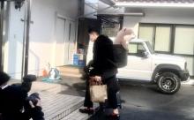 【画像】広島カープドラ2内田くん、なんかもってくる
