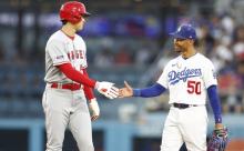 大谷翔平がまたもMLB史上初の偉業　最速での40HR＆15盗塁到達に米驚愕「彼は投手だぞ…」
