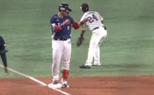 西武炭谷さん、８年ぶりの三塁打ｗｗｗｗ