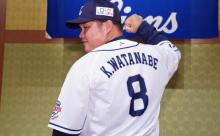 西武・渡部聖の背番号は「8」 渡部健は来季「66」に変更