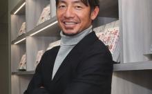 鳥谷敬(東京生まれ東京育ち早稲田卒)←なんで関西球団の阪神に自ら行ったのか疑問でしかない