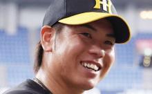 神宮球場今日イチの盛り上がりは「代打梅野コール」