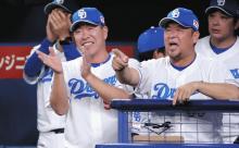 中日・井上監督、9回2死満塁でセーフティー山本に「びっくりした。責めるつもりはない」