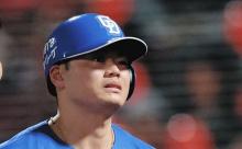 中日・細川成也、マツダスタジアムに姿を見せる　患部にテーピングなし　前夜、広島・中崎から右手に死球受け交代
