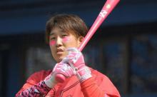カープ小園1号＆猛打賞2打点！奨成＆坂倉マルチ！ハーン復帰登板で3凡斬り！玉村3回4失点KO。10安打5四球も12残塁【広島2-4DeNA/試合結果】