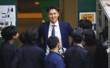 阿部監督「秋広、向こうだとイジってくれる人いなくて寂しいだろうけど頑張れ」