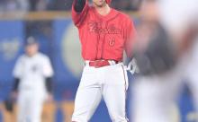 カープ〝屈辱〟サモンズにノーノー未遂で完敗。反撃は上本ノーノー阻止打＆奨成1打点のみ【広島1-6ロッテ/試合結果】