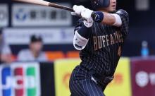 オリックス・森友哉、右ハムストリングス筋損傷で登録抹消　西川龍馬に続き主力が離脱