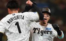 【阪神】佐藤輝明がリーグ独走26号ソロ「通天閣打法」さながらの一撃で先制打演出