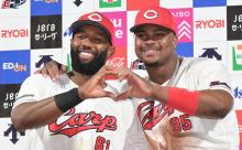 カープファビアン先制2点タイムリー！モンテロ犠飛で3点先制！中村奨成はヘッドスラで華麗にホームイン！