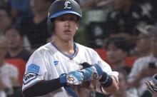 西武・滝澤夏央、22時過ぎに居残り特打